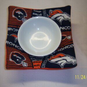 Nfl Denver Broncos Handmade Bowl cozy medium